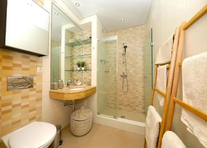 Casa Frangipani, Quinta Da Foz * 타비라